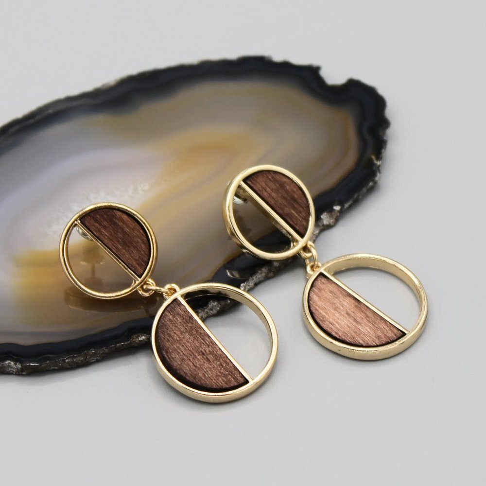 Jewelry earrings gold tone drop dangle elegant wooden modern fashion new